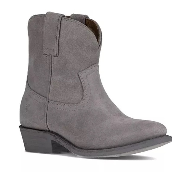 NWOT Frye Women’s Billy Short Western Leather Booties